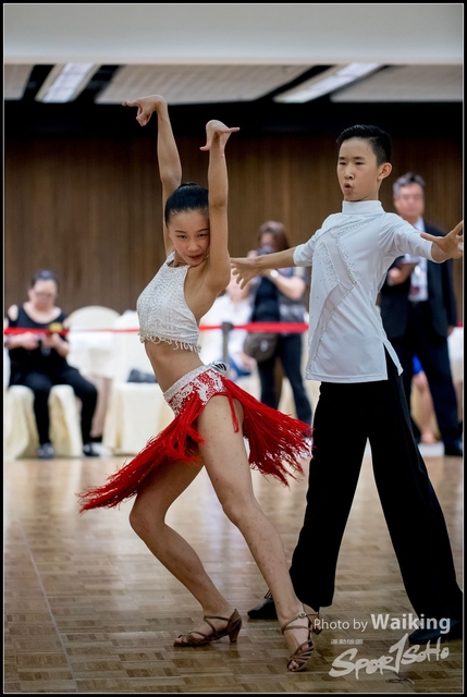 2018-11-18 Dance 1084