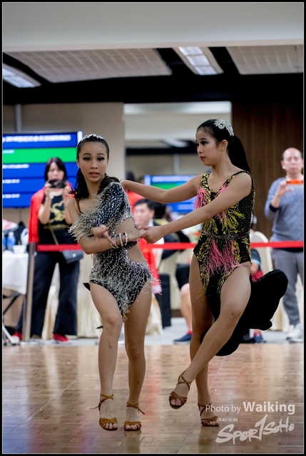 2018-11-18 Dance 1105