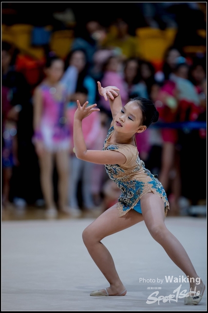 2018-11-10 Rhythmic Gym 1055