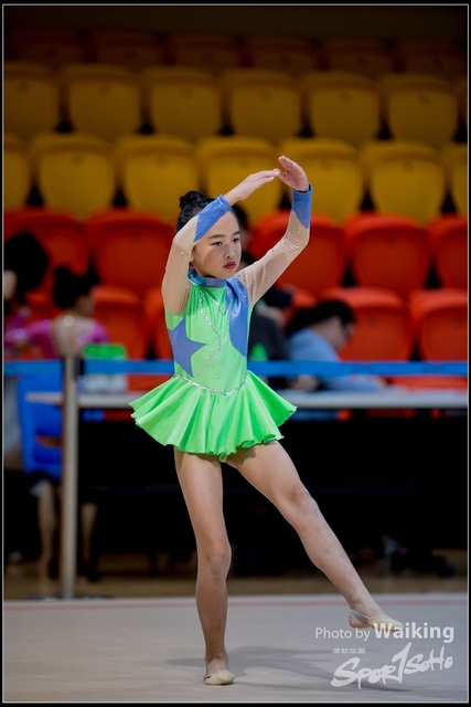 2018-11-10 Rhythmic Gym 1202