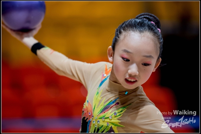 2018-11-10 Rhythmic Gym 1754