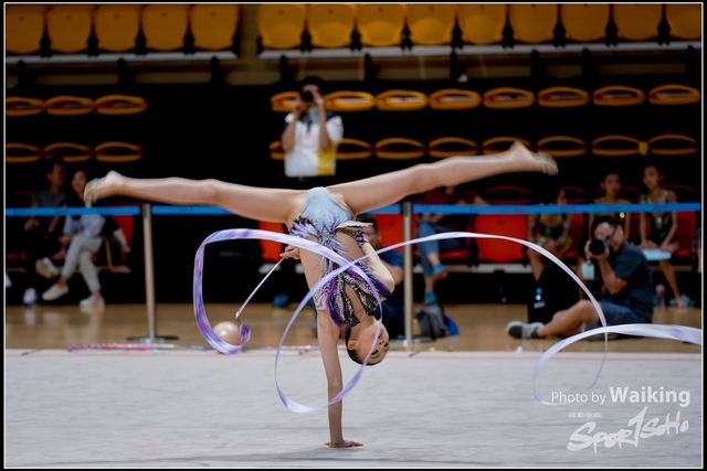 2018-11-11 Rhythmic Gym 1800