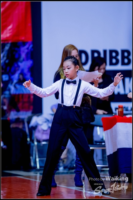 2018-12-02 Dance 0250