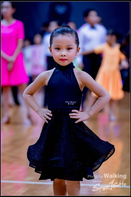 2018-12-02 Dance 0259
