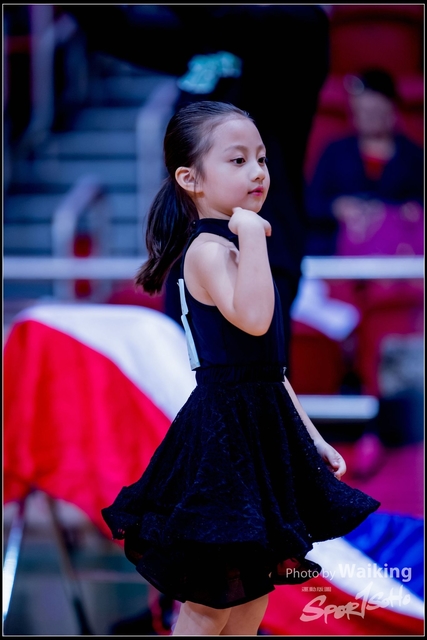 2018-12-02 Dance 0275