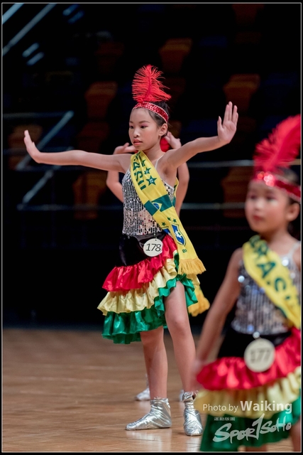 2018-12-02 Dance Festival 0133
