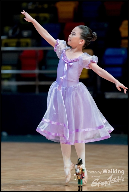 2018-12-02 Dance Festival 1033