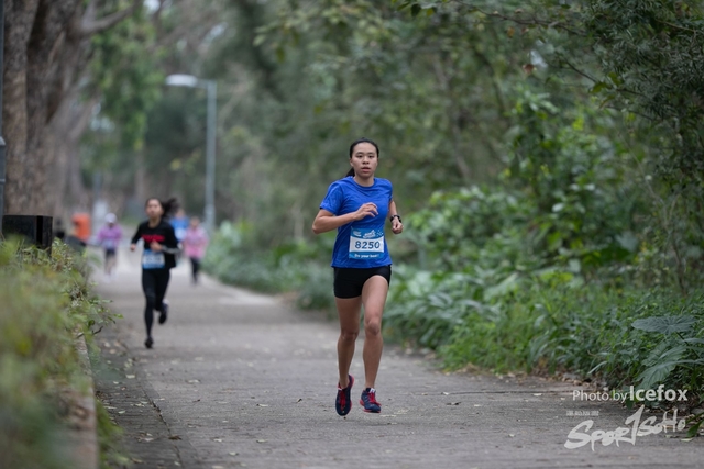 Pocari_Run-2004