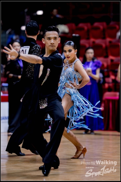 2018-12-23 Dance 0811