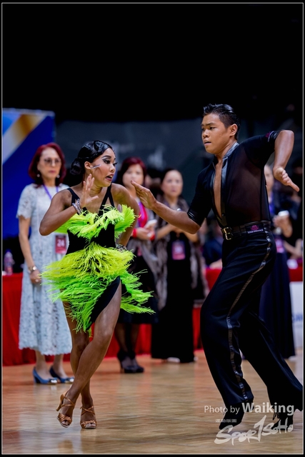 2018-12-23 Dance 0820