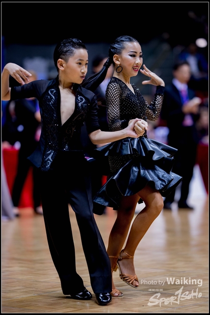 2018-12-23 Dance 0910