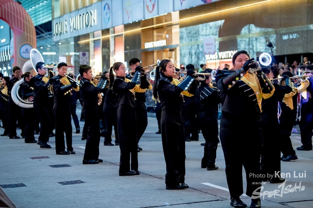 20190205 Parade 1085