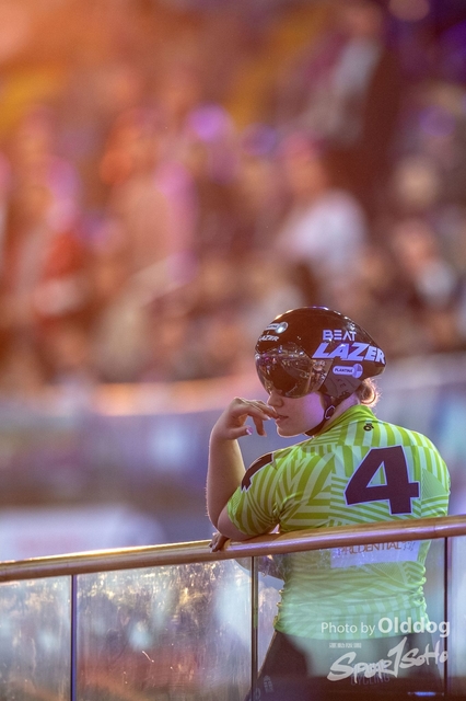 TrackCycling81