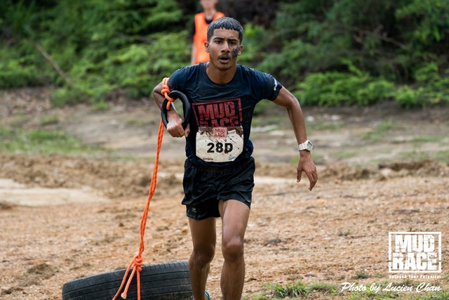 2019-04-28 Mud race-129