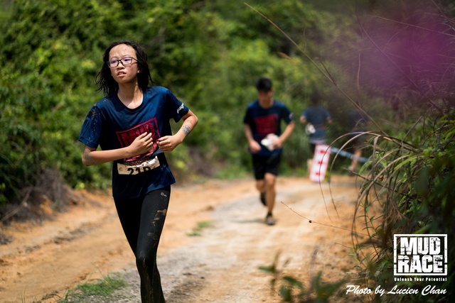 2019-04-28 Mud race-149