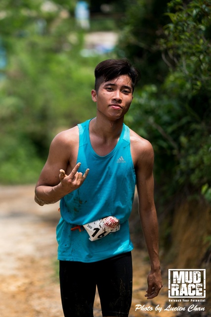 2019-04-28 Mud race-151