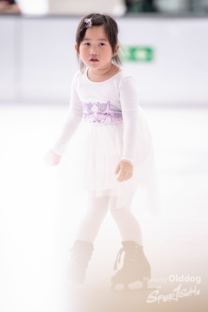 Skating-110