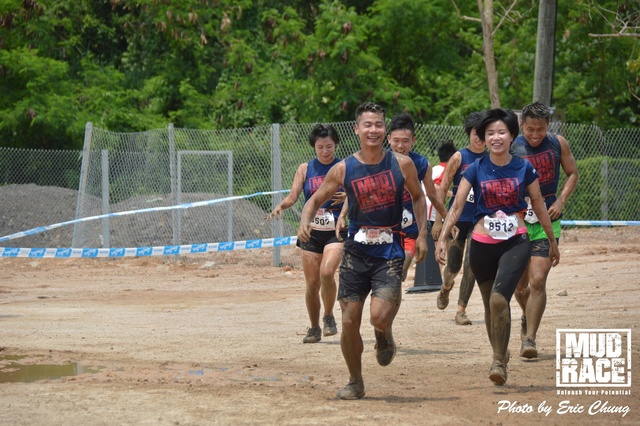 Mud_Race_1205