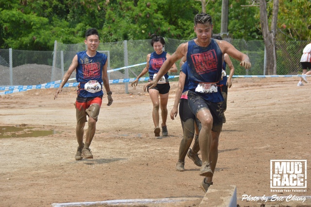 Mud_Race_1207