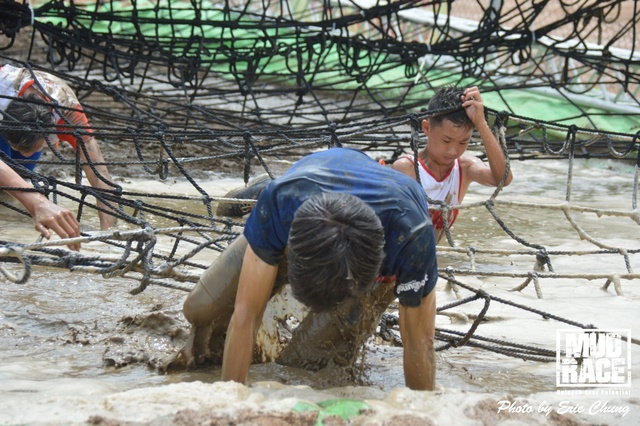 Mud_Race_1843