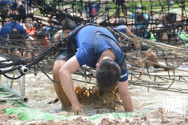 Mud_Race_1873