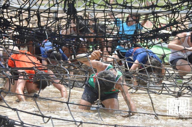 Mud_Race_1878