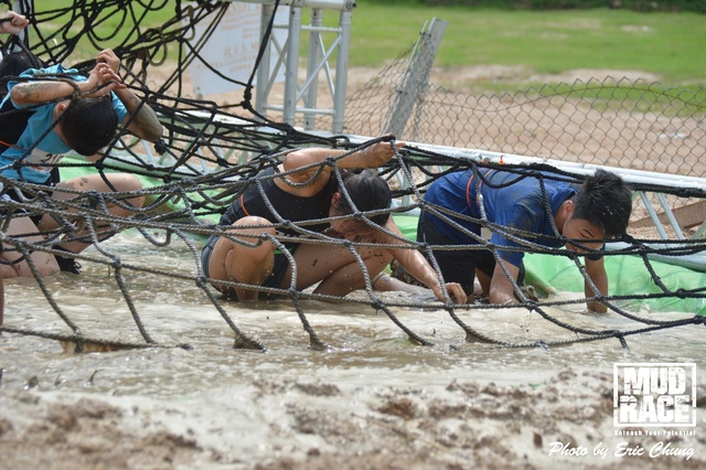 Mud_Race_1894