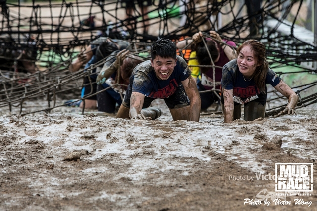 MUD RACE_0104