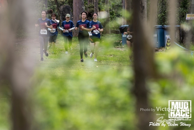 MUD RACE_0113