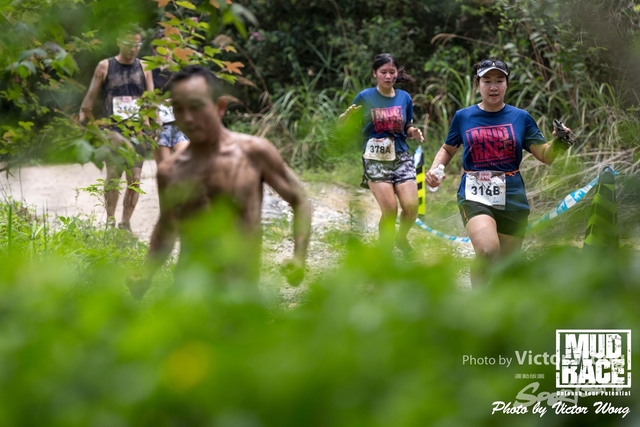 MUD RACE_0121