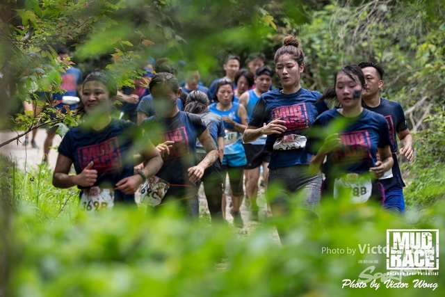 MUD RACE_0128