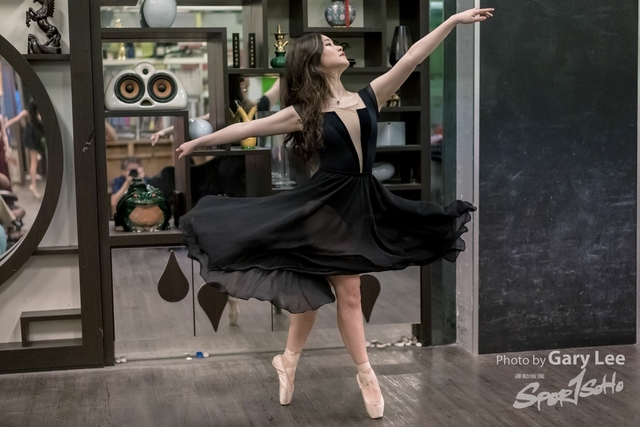 Dance 0042