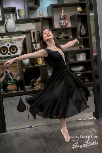 Dance 0050