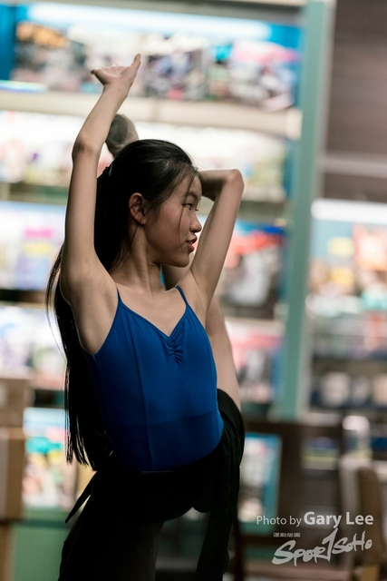 Dance 0252