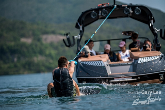 Wakesurf 0740