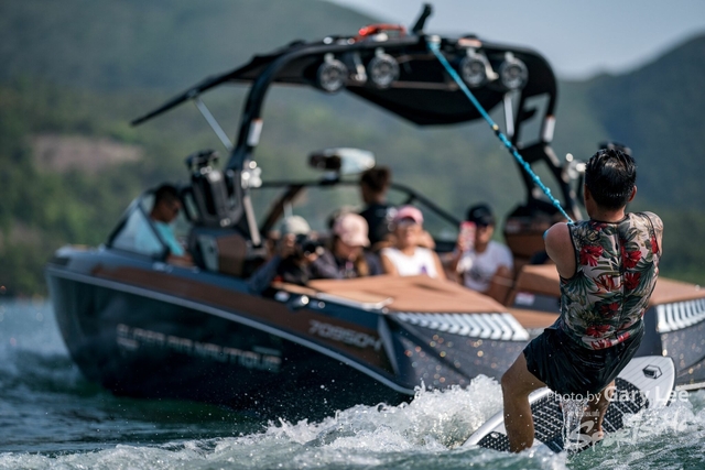 Wakesurf 0751