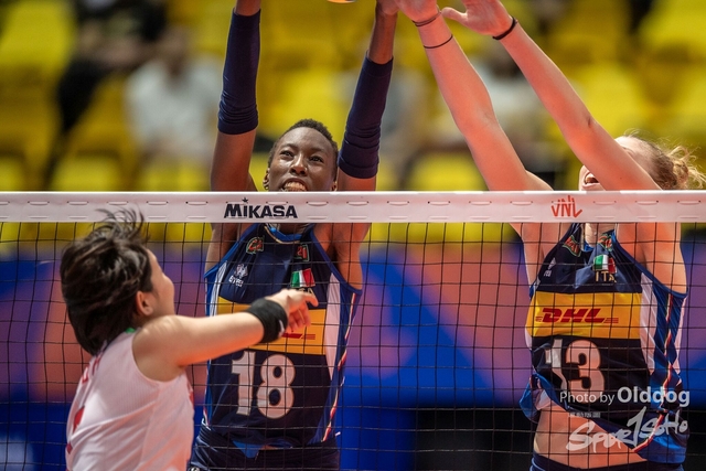 volleyballDay2-24
