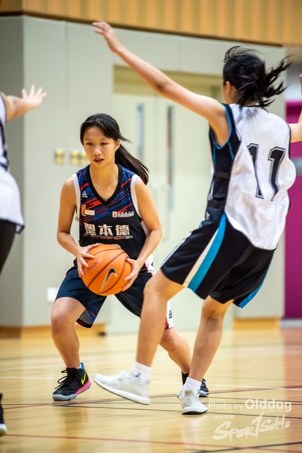 28Basketball-63