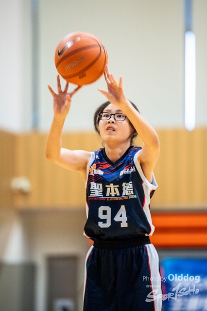 28Basketball-65