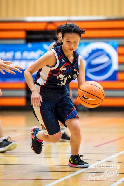 28Basketball-73