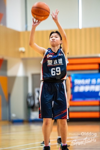 28Basketball-76
