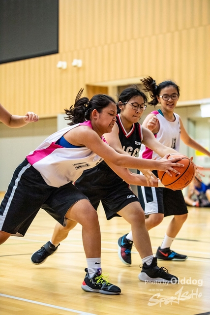 28Basketball-127