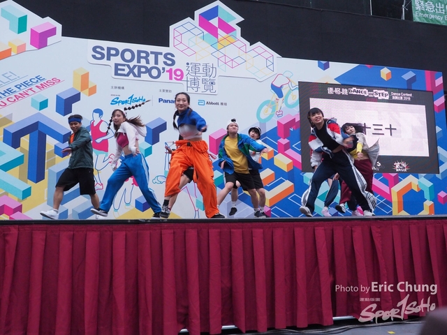 Dance in Step_0971