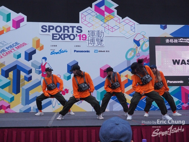 Dance in Step_0100