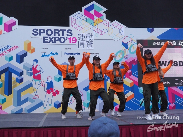 Dance in Step_0104