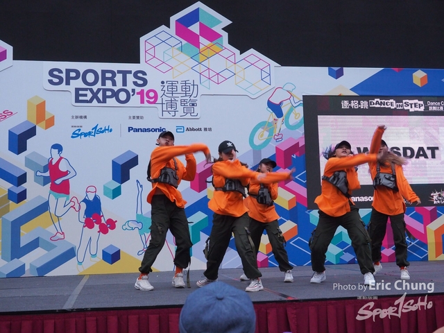 Dance in Step_0105