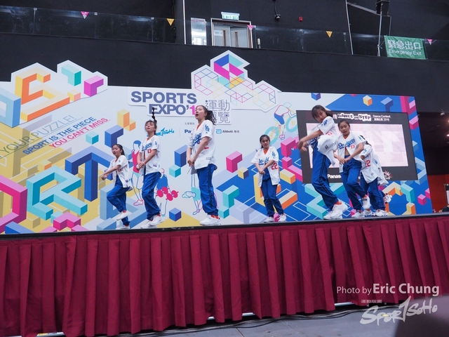 Dance in Step_1121