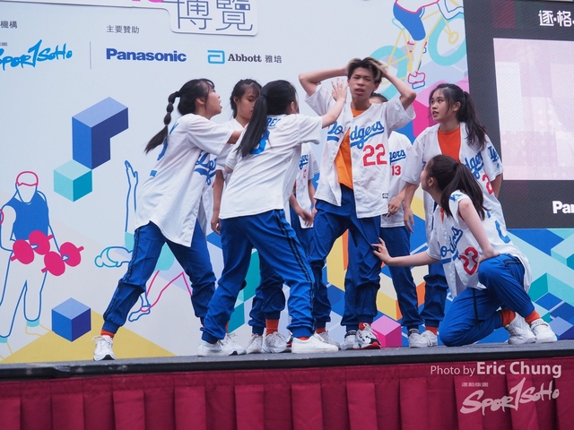 Dance in Step_1173