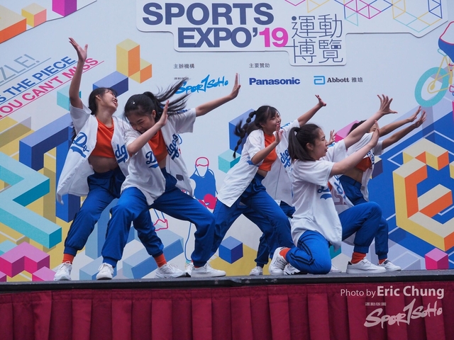 Dance in Step_1175