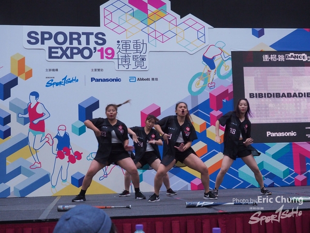 Dance in Step_0206